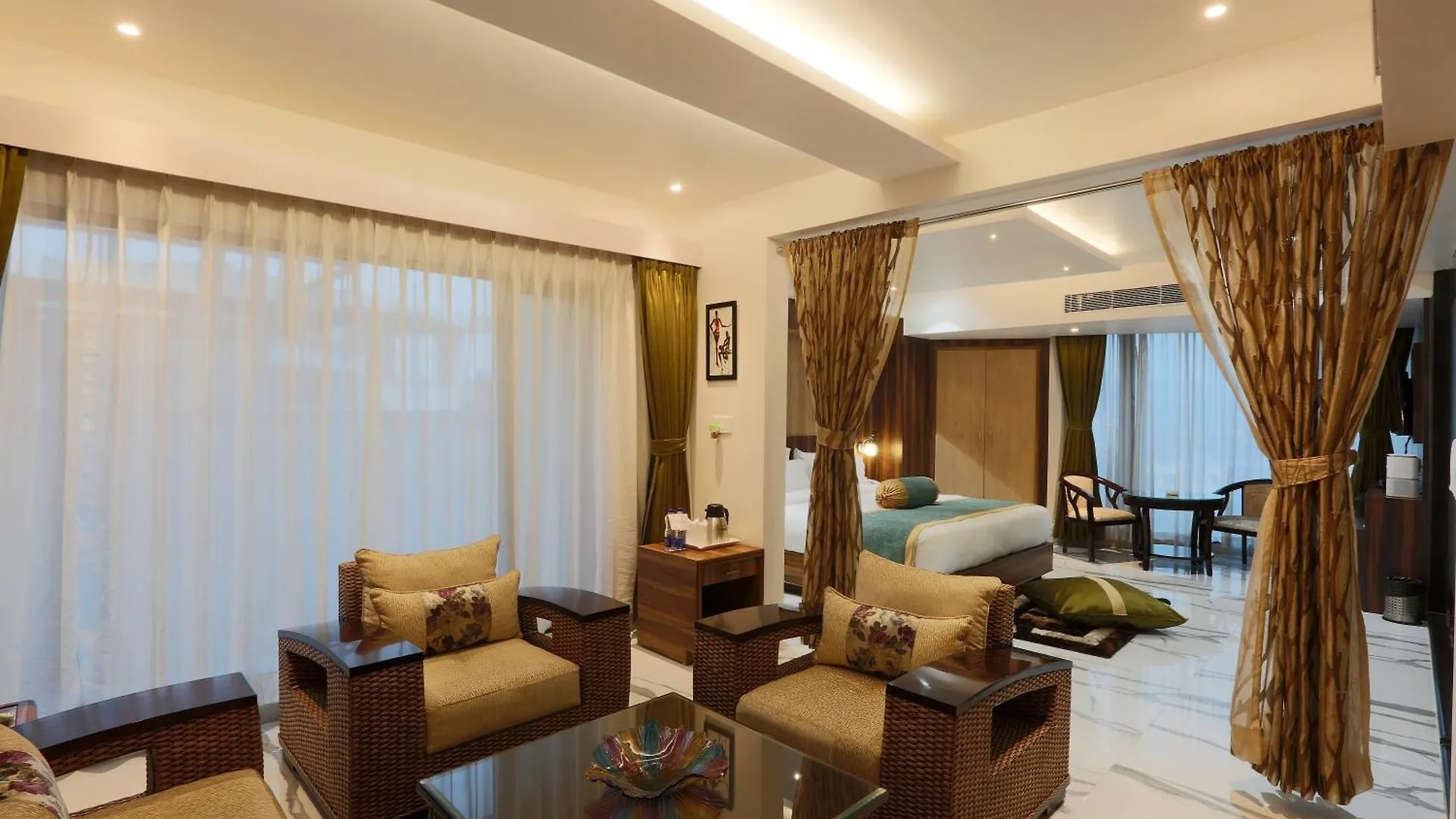 Hotel Prithvi Palace Igi Airport Delhi New Delhi India