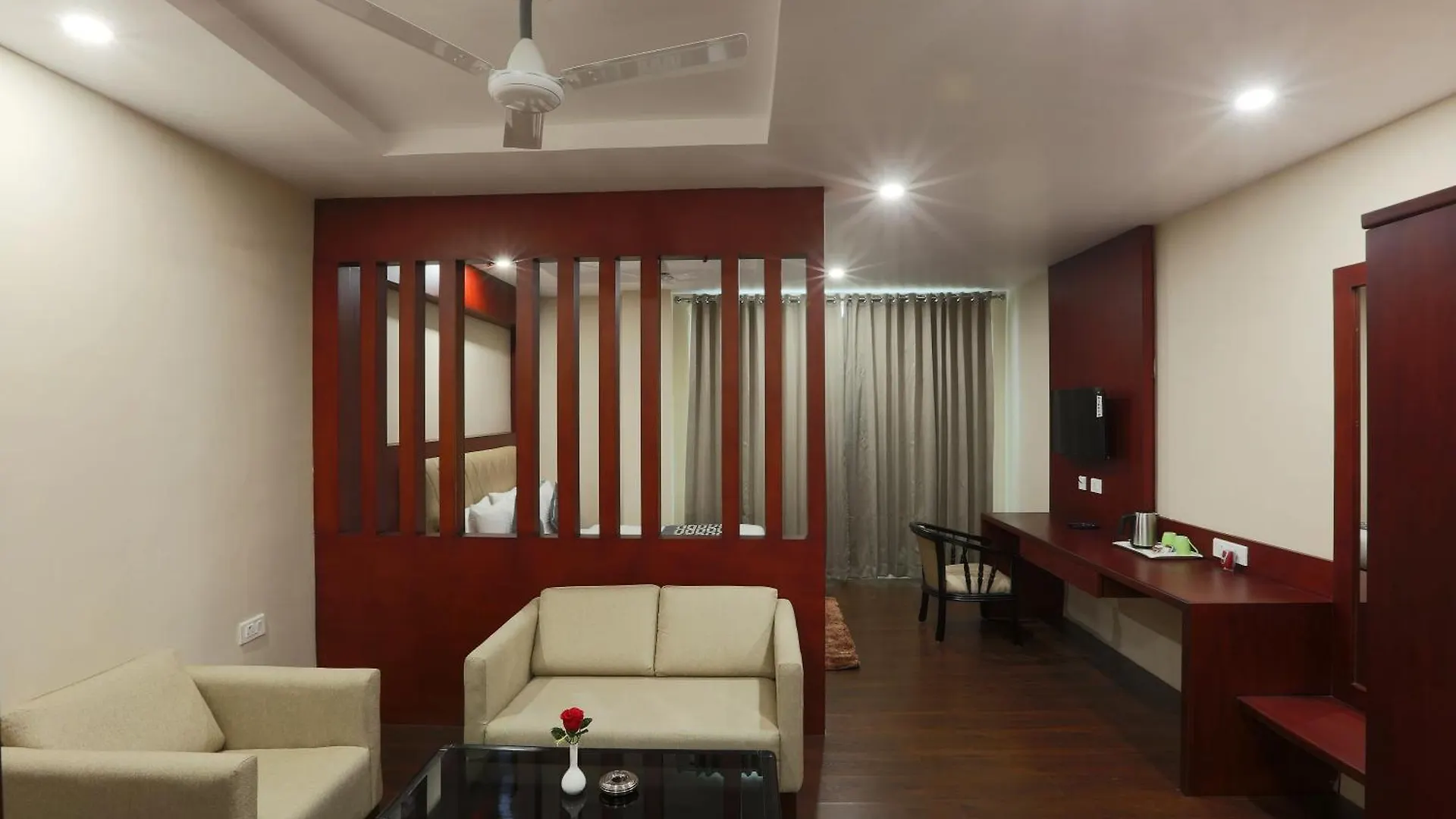 Hotel Prithvi Palace Igi Airport Delhi New Delhi 4*,  India